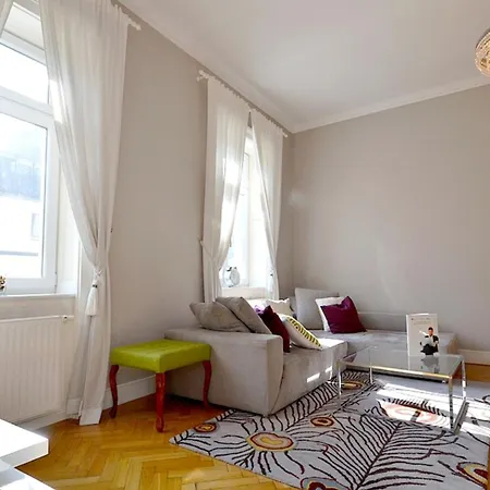Residence, Pettenkofengasse - Landstrasse #6299 Apartman