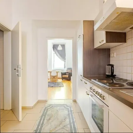 Stylish Modern Entire Apartment *
