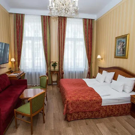 Opera Hotel