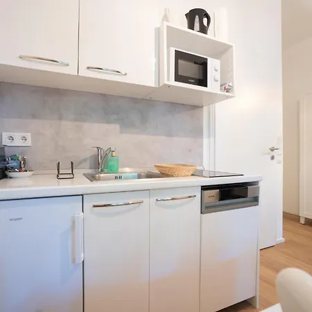 Dainn Schoenbrunn Apartment *