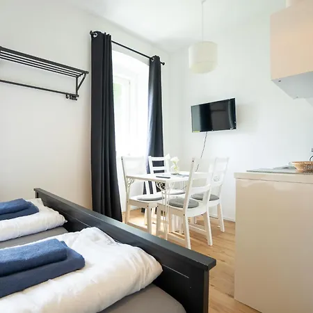 Dainn Schoenbrunn Apartment *
