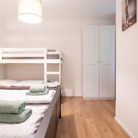 Dainn Schoenbrunn Apartment *