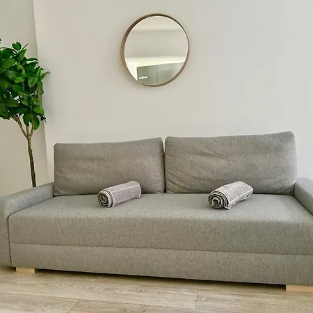 Cosy With Free Parking Apartment Vienna