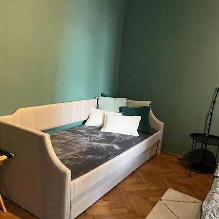 Grosszuegiger Wiener Altbau Gleich Neben Schoenbrunn Apartment Wien