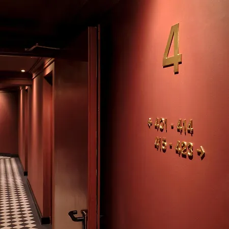 Hotel Max Brown 5th District, Part Of Sircle Collection - Formerly Pentahotel 4*