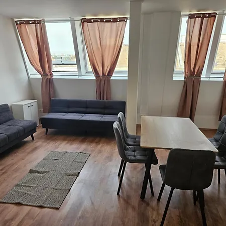 Apartment Roof-top 25