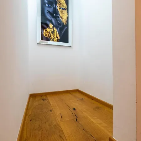 Bennett Apartment Vienna