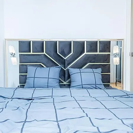 Super Luxury Apt, Only 12min To Ferris Wheel Apartment
