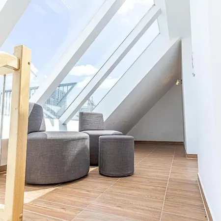 Super Luxury Apt, Only 12min To Ferris Wheel Apartment Vienna