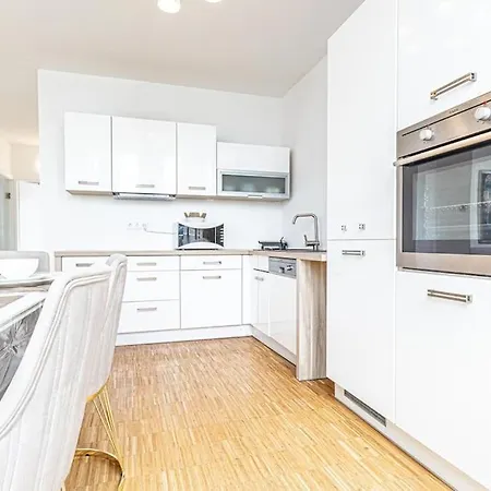 Super Luxury Apt, Only 12min To Ferris Wheel Vienna