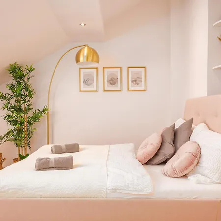 Apartament I 5 Minutes To Metro *