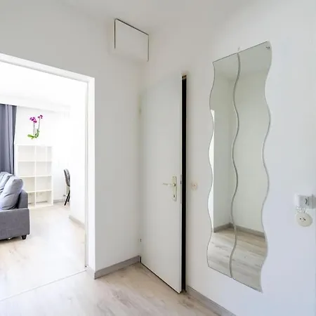 Premium Central Belvedere Apartment