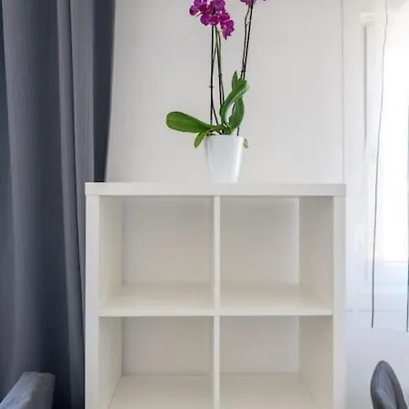 Premium Central Belvedere Apartment