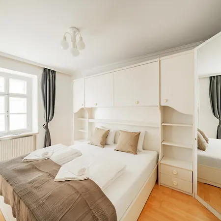Apartment Big Ceasars Volkstheater Close To Center