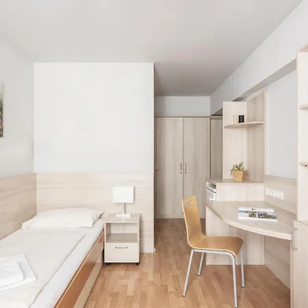 Otel Mynext - Rudy 2*