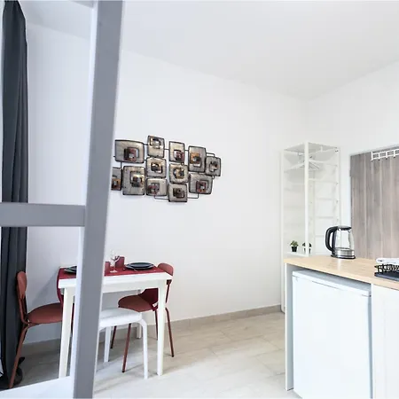 Market Retreat Near Hbh Apartment *