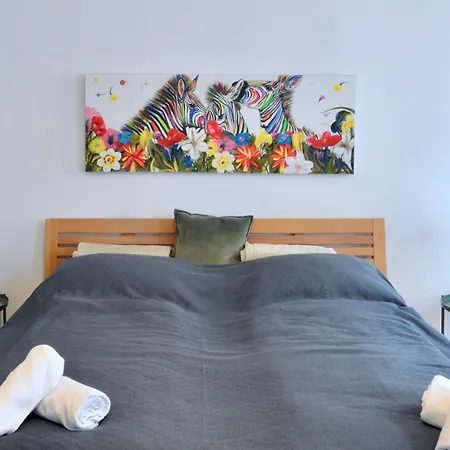 Apartment & Charming Viennese Flat *
