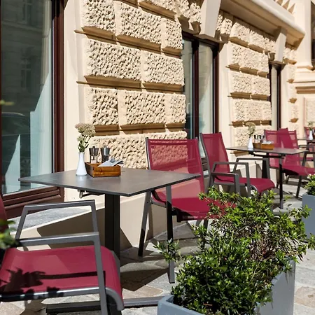 Hotel Rathauspark Wien, A Member Of Radisson Individuals