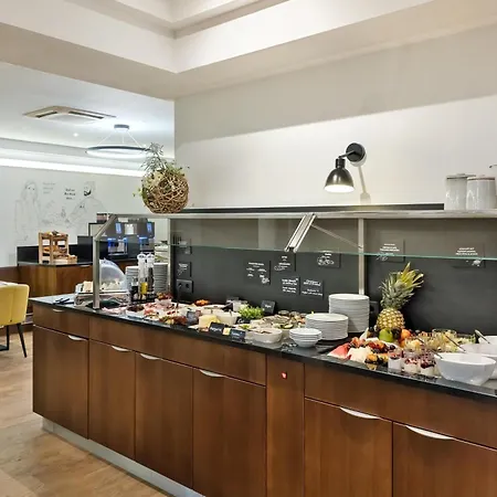酒店 维也纳市政厅公园奥地利时尚酒店 4*