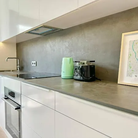 85 M2 Modern With Free Parking Apartment *