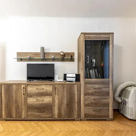 Apartment Sunny By Jr - Monthly *