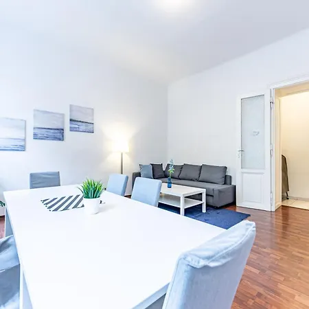 Modern By Jr Vienna