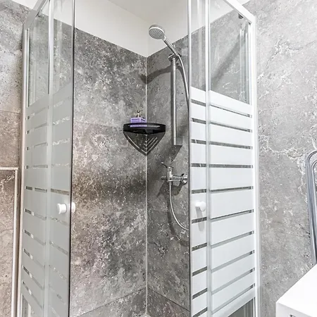 Apartment Trendy Near Westbahnhof With Kitchenette & Smart Tv *