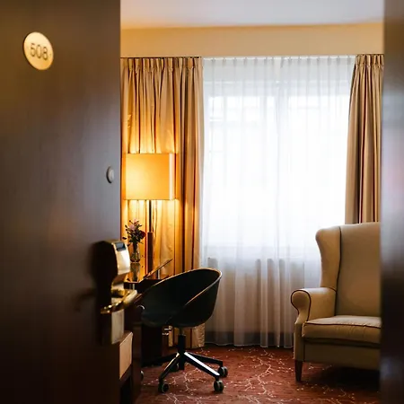 Kaiserhof 4* Wien