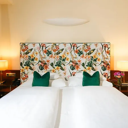 Hotel Kaiserhof 4*