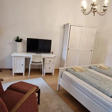 Augarten Apartment