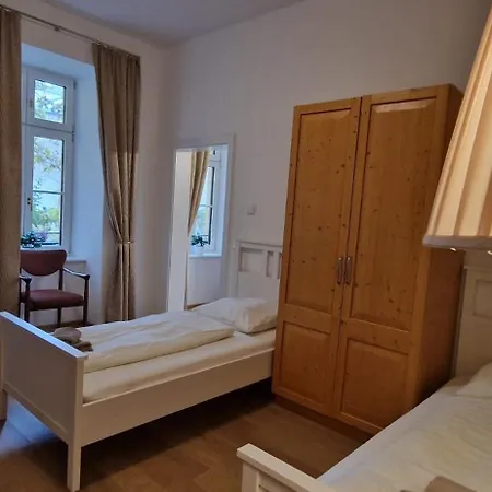 Augarten Apartment Vienna