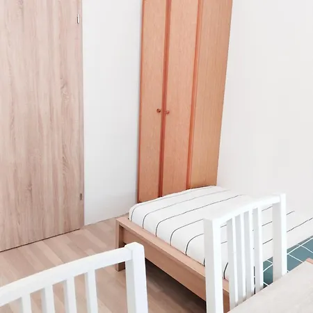 Ostello Favorit-rooms Direkt Metro-u1 Connection To Centralstation And City-center