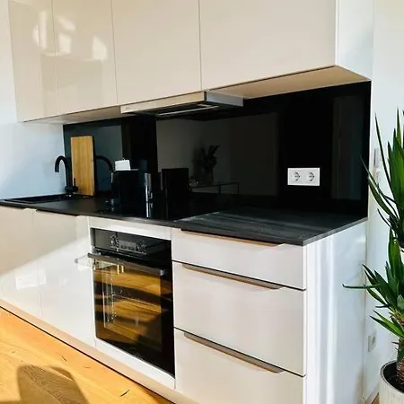 Apartment Sunny Terrace Penthouse With Ac - Self Check-in *