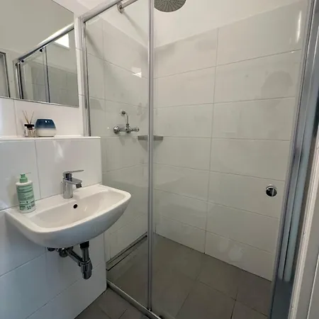 Housingplus Nocleg ze śniadaniem Wiedeń