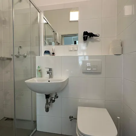 Nocleg ze śniadaniem Housingplus Wiedeń