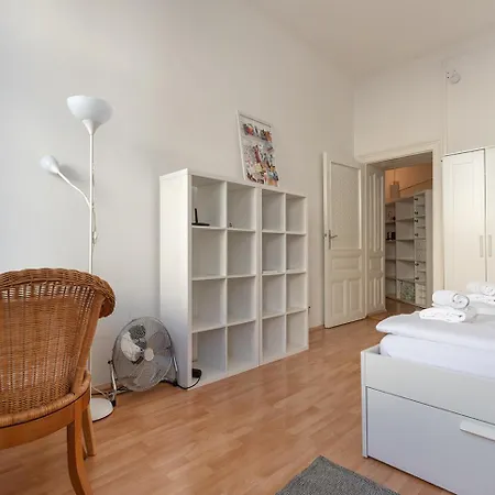 Apartament Gruen, Zentral Und Ruhig - In Bester Lage *