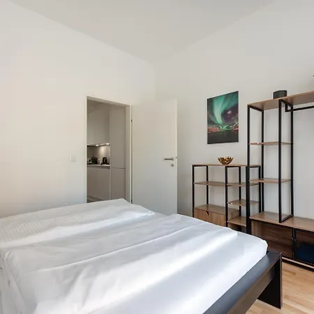 Apartment Modernes Und Neues In Ruhelage Nahe Schoenbrunn *