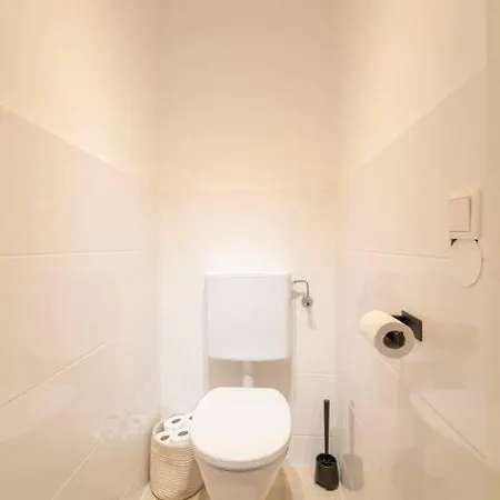 Premium Nahe Uno-city Und Vic Levestate Apartment