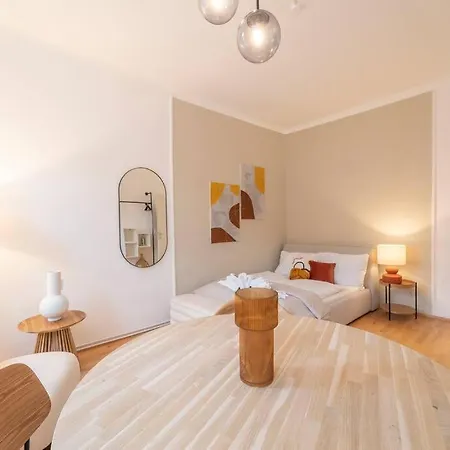 Premium Nahe Uno-city Und Vic Levestate Vienna