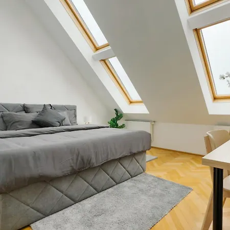 110qm, 4 Bedrooms, Near Schoenbrunn - Axara Housing Osw 33 Vienna