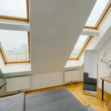 Apartment 110qm, 4 Bedrooms, Near Schoenbrunn - Axara Housing Osw 33 Vienna