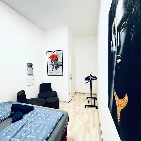 Lovely 4br For 8p, 1 0min To Fac Platz