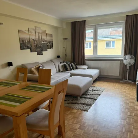 Modern And Cozy Close To Center Apartment Vienna