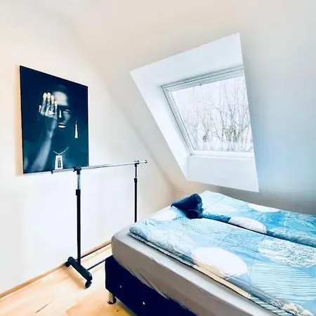Apartamento Lovely 2br And 1lr Apt, Up To 10p, Very Central *
