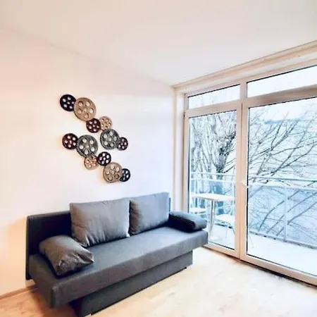 Lovely 2br And 1lr Apt, Up To 10p, Very Central Apartamento