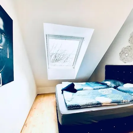 Apartamento Lovely 2br And 1lr Apt, Up To 10p, Very Central *