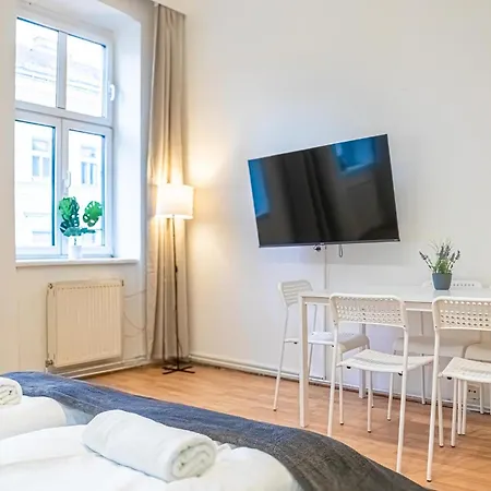 Apartment Delightful 2br Apt.-near Wiener Stadthalle