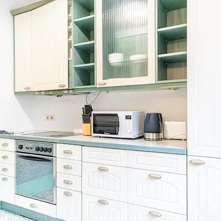 Deluxe 3br Apt. Wiener Stadthalle - Suitable For Longstays Apartment
