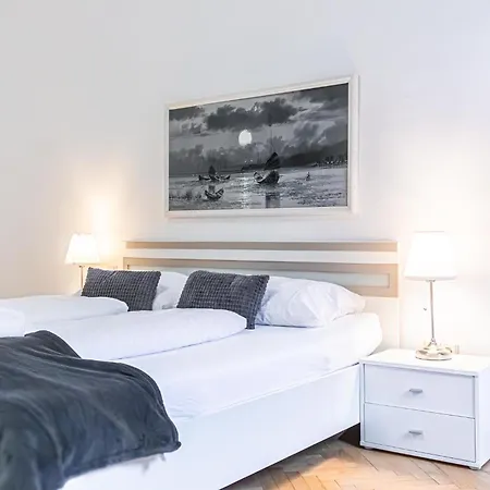 Deluxe 3br Apt. Wiener Stadthalle - Suitable For Longstays *