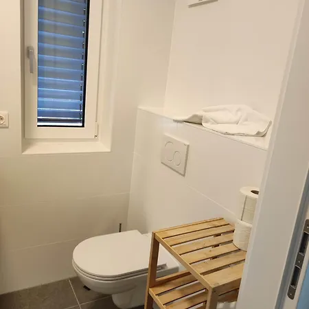 Luxus Penthouse Gegenueber International Centre Und Kaiserwasser * Vienna